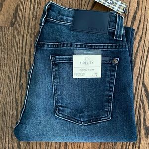 Fidelity Torino Denali Slim Jean, size 31, NWT